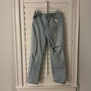 Abercrombie & Fitch The 90’s Straight Ultra High Rise Jeans